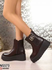 Botki na koturnie (36-41/12P)