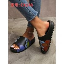 Klapki na płaskim (36-41/12P)