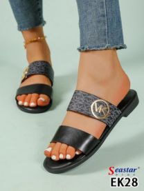 Klapki na płaskim (36-41/12P)