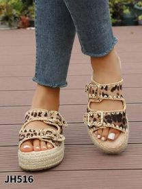 Klapki na płaskim (36-41/12P)