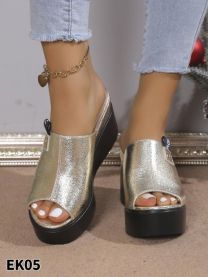 Klapki na Koturnie(36-41/12p)