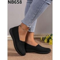 Buty sportowe wsuwane damskie (36-41/12P)