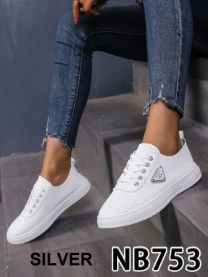 Trampki wiążane damskie(36-41/12P)