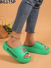 Klapki na płaskim (36-41/12P)