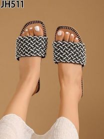 Klapki na płaskim (36-41/12P)