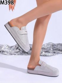 Klapki zakryte palce damskie(36-41/12P)