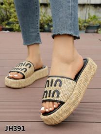 Klapki na płaskim (36-41/12P)