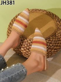 Klapki zakryte palce damskie(36-41/12P)