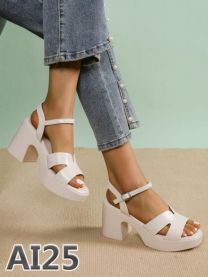 Sandały na obcasie (36-41/12P)