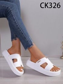 Klapki na płaskim (36-41/12P)