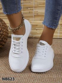 Trampki wiążane damskie (36-41/12P)