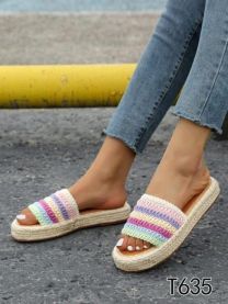 Klapki na płaskim (36-41/12P)