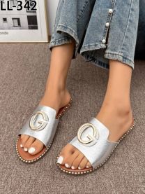 Klapki na płaskim (36-41/12P)