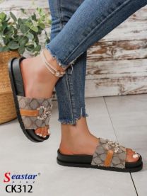 Klapki na płaskim (36-41/12P)