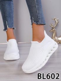 Buty sportowe wsuwane damskie (36-41/12P)
