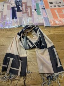 Szaliki damskie (uniwersalny/12szt)