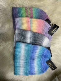 Czapki damskie (uniwersalny/12szt)