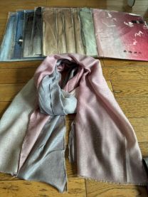 Szaliki damskie (uniwersalny/12szt)