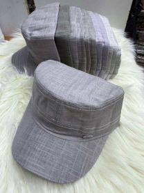 Czapki męskie z daszkiem (uniwersalny/12szt)