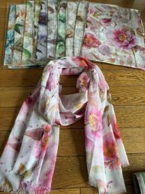 Szaliki damskie (uniwersalny/12szt)