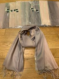 Szaliki damskie (uniwersalny/12szt)