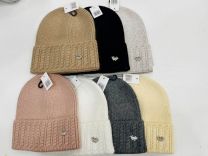 Czapki damskie (uniwersalny/12szt)