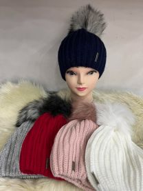 Czapki damskie (uniwersalny/12szt)