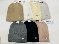 Czapki damskie (uniwersalny/12szt)