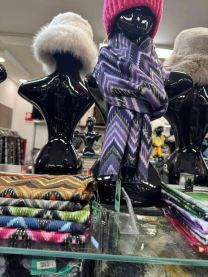 Szaliki damskie (uniwersalny/12szt)