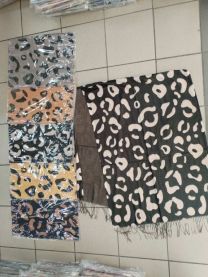 Szaliki damskie (uniwersalny/12szt)