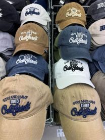 Czapki męskie z daszkiem (uniwersalny/12szt)