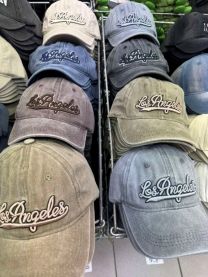 Czapki męskie z daszkiem (uniwersalny/12szt)