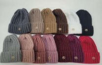 Czapki damskie (uniwersalny/12szt)