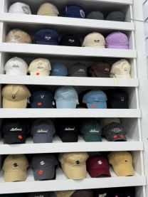 Czapki męskie z daszkiem (uniwersalny/12szt)