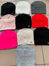 Czapki damskie (uniwersalny/12szt)