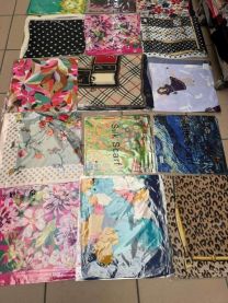 Szaliki damskie (uniwersalny/12szt)