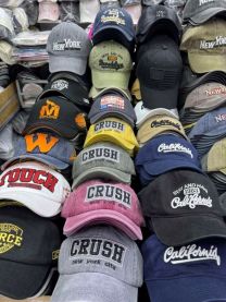 Czapki męskie z daszkiem (uniwersalny/12szt)