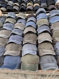 Czapki męskie z daszkiem (uniwersalny/12szt)