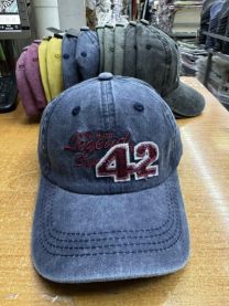 Czapki męskie z daszkiem (uniwersalny/12szt)