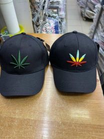 Czapki męskie z daszkiem (uniwersalny/12szt)