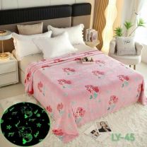 Miękki koc Świecący w ciemności (150x200cm/6szt)