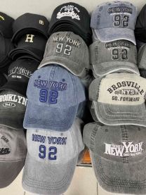 Czapki Dziecięce z daszkiem (Uniwersalny/12szt)