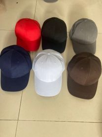 Czapki Dziecięce z daszkiem (Uniwersalny/12szt)