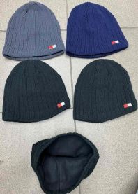 Czapki chłopięce (uniwersalny/12szt)