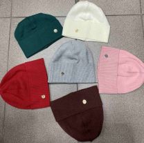 Czapki damskie (uniwersalny/12szt)