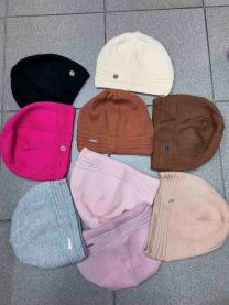 Czapki damskie (uniwersalny/12szt)