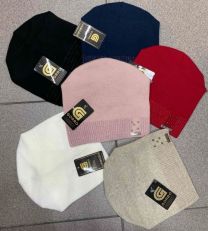 Czapki damskie (uniwersalny/12szt)