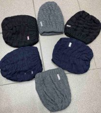 Czapki damskie (uniwersalny/12szt)