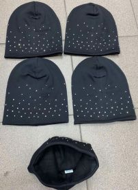 Czapki chłopięce (uniwersalny/12szt)