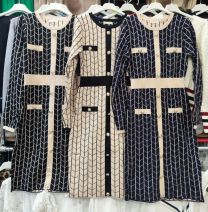 Sukienki damskie (uniwersalny/12szt)